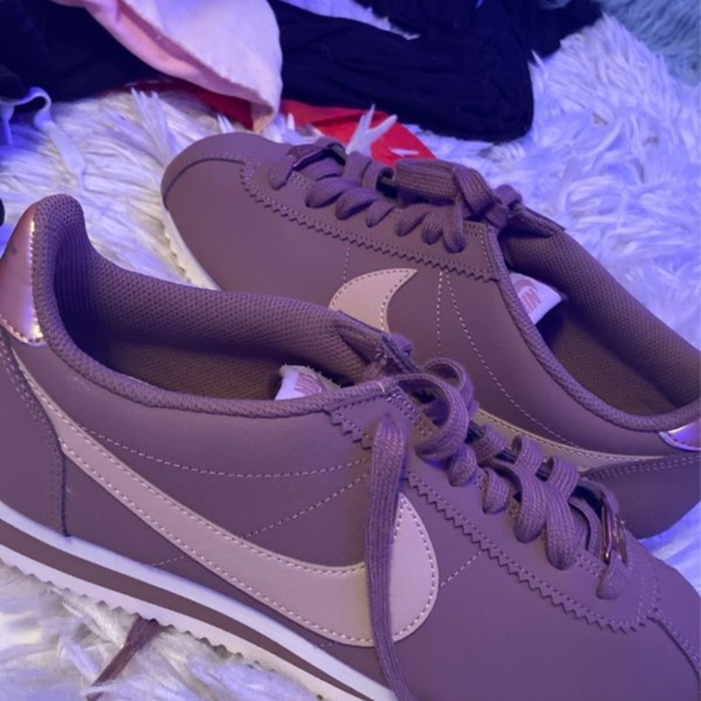 NIKE CORTEZ